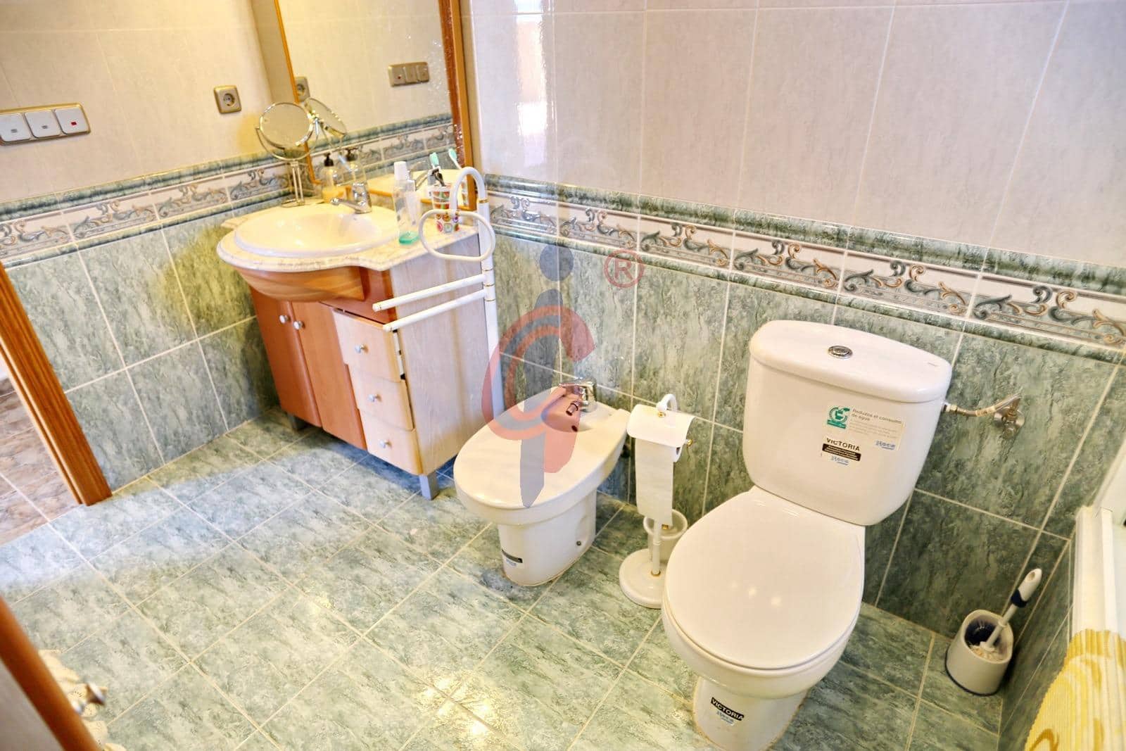 5 bedroom Villa for sale in San Fulgencio with pool garage - € 449,500 (Ref: 9861968)