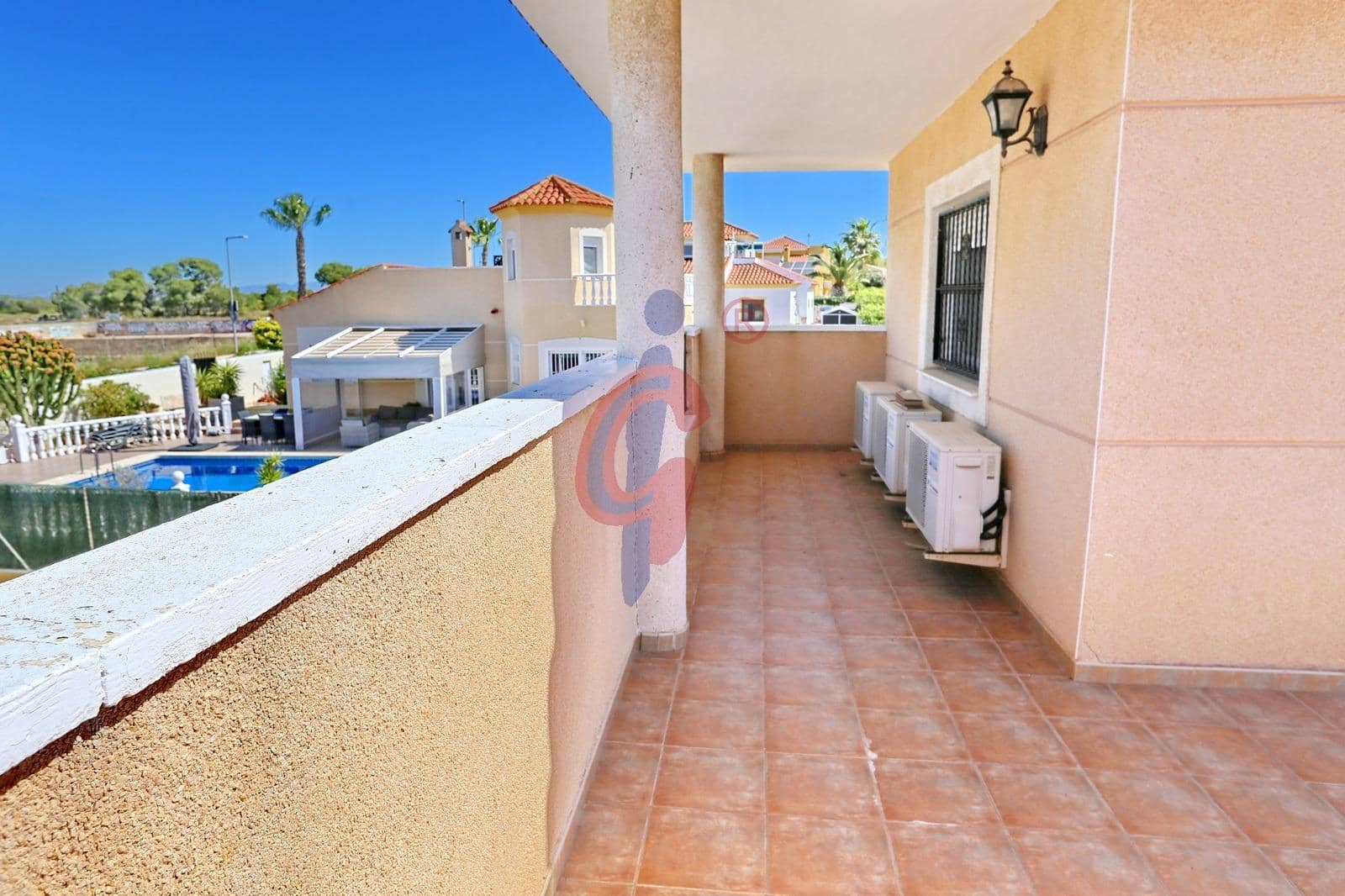 5 bedroom Villa for sale in San Fulgencio with pool garage - € 449,500 (Ref: 9861968)