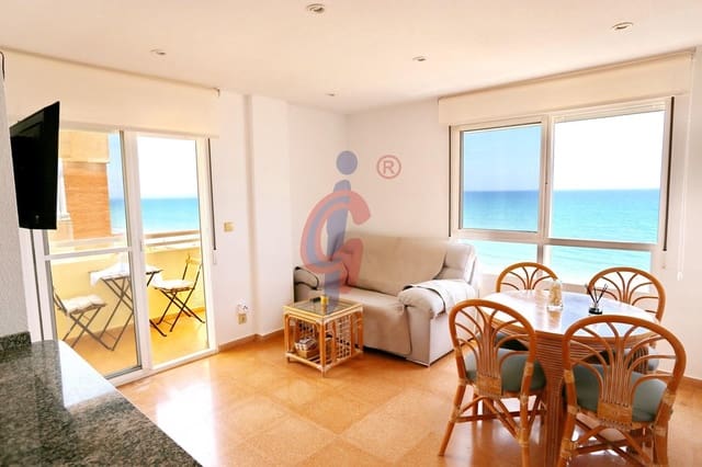 Apartamento de 2 habitaciones en Guardamar Playa, Guardamar del Segura en alquiler - 1.000 € (Ref: 9882008)