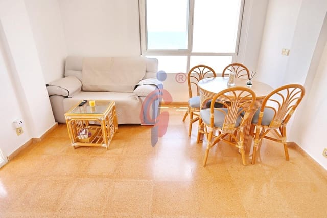 Apartamento de 2 habitaciones en Guardamar Playa, Guardamar del Segura en alquiler - 1.000 € (Ref: 9882008)