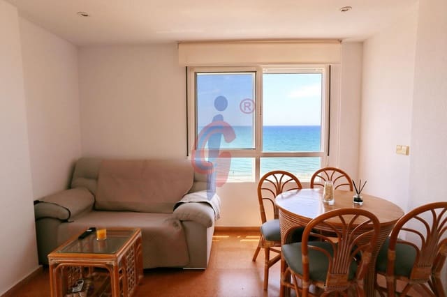 Apartamento de 2 habitaciones en Guardamar Playa, Guardamar del Segura en alquiler - 1.000 € (Ref: 9882008)