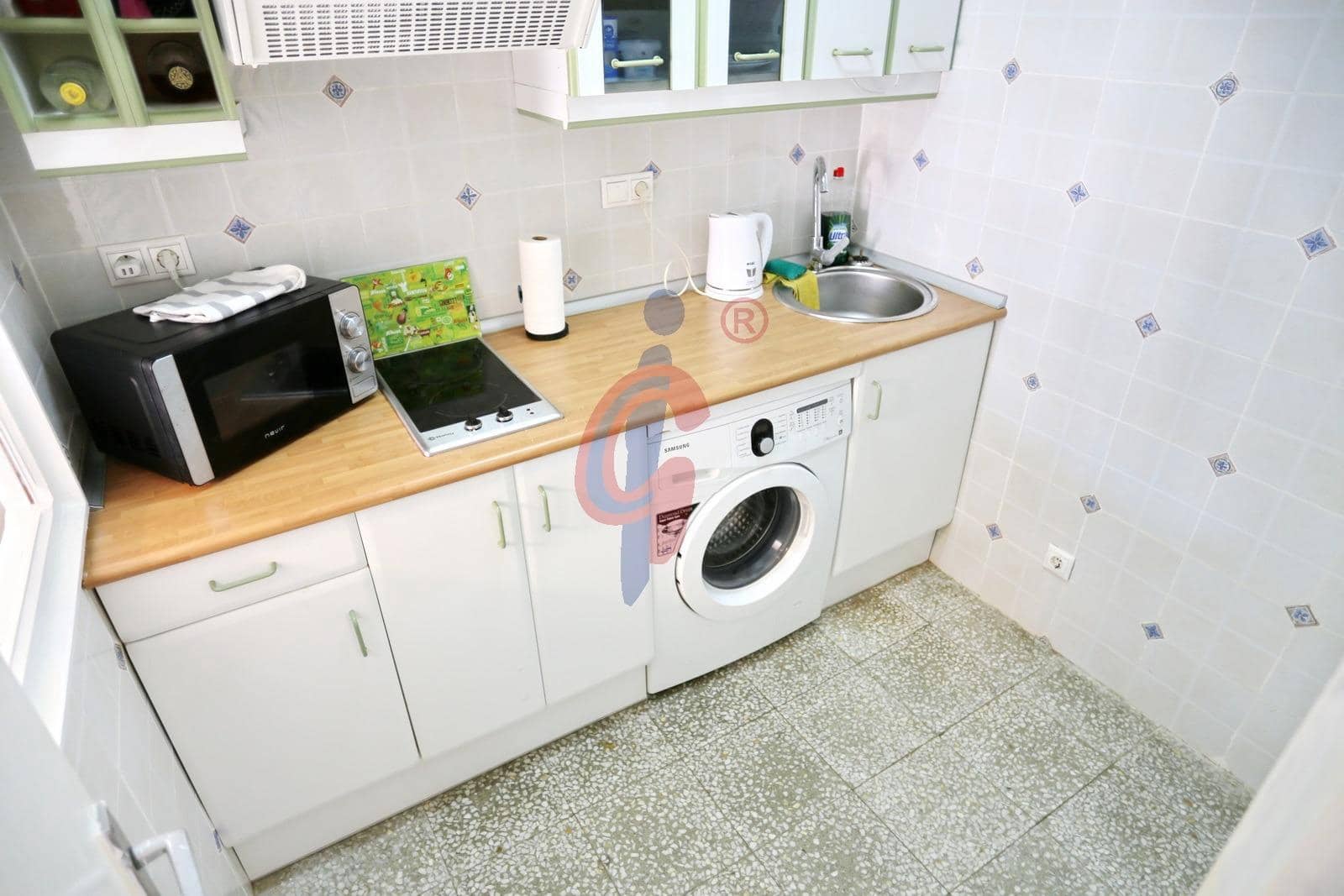 Piso de 1 habitación en Guardamar del Segura en venta - 139.990 € (Ref: 9892464)