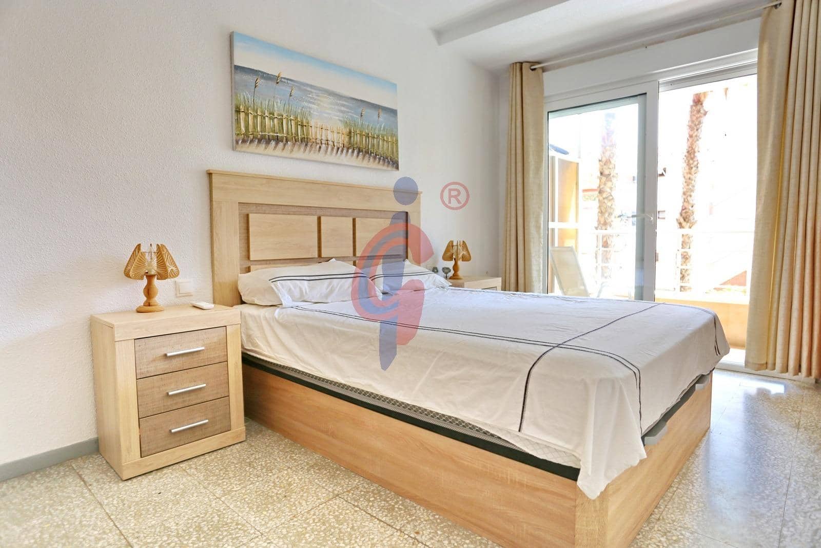 Piso de 1 habitación en Guardamar del Segura en venta - 139.990 € (Ref: 9892464)