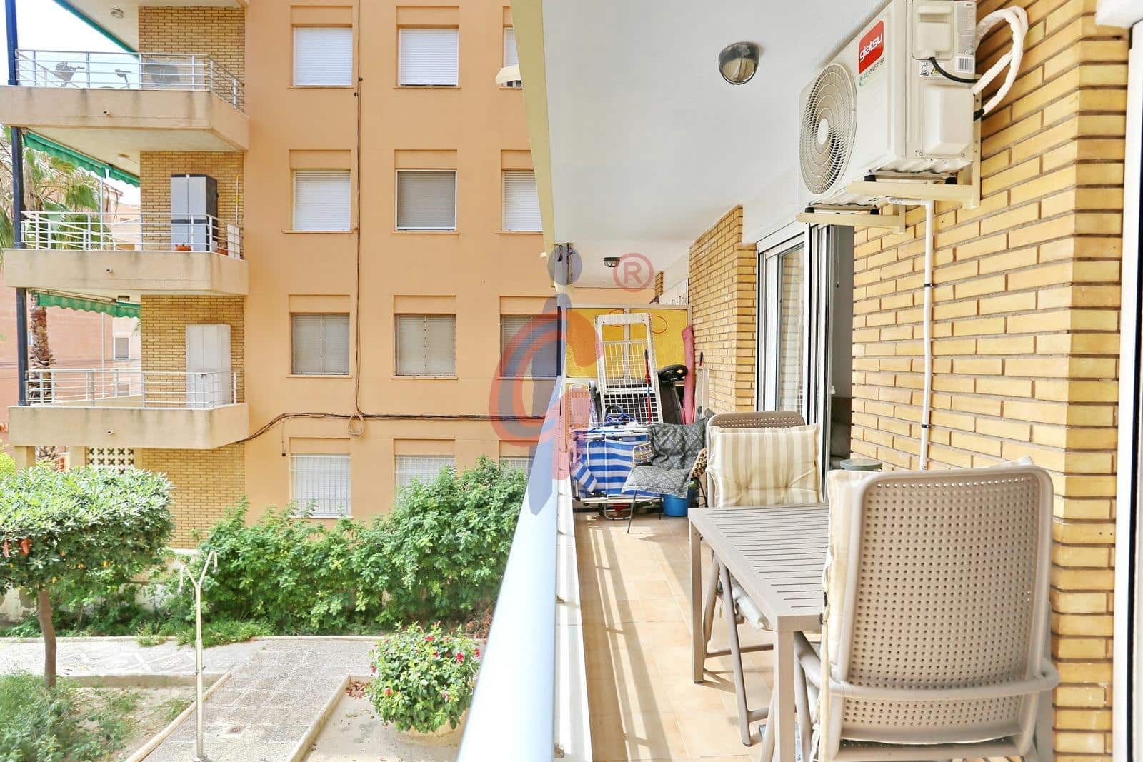 Piso de 1 habitación en Guardamar del Segura en venta - 139.990 € (Ref: 9892464)
