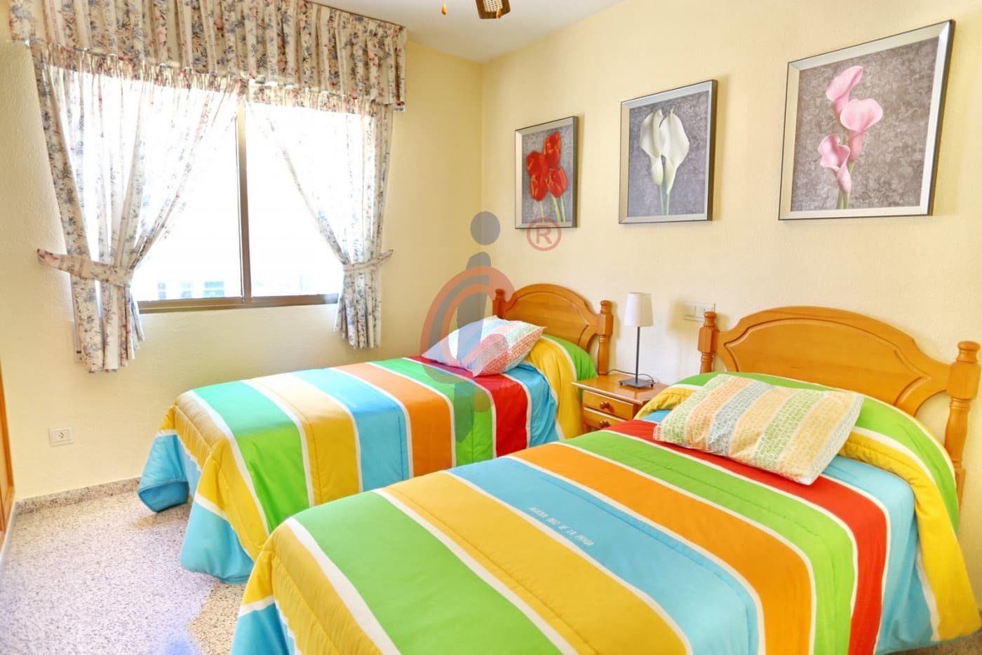 3 bedroom Apartment for sale in Guardamar del Segura with pool - € 209,950 (Ref: 9896435)