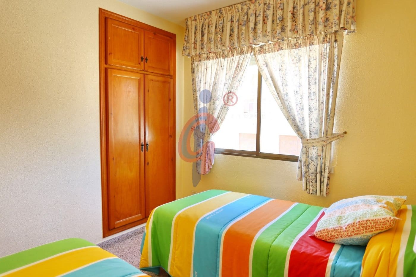 3 bedroom Apartment for sale in Guardamar del Segura with pool - € 209,950 (Ref: 9896435)