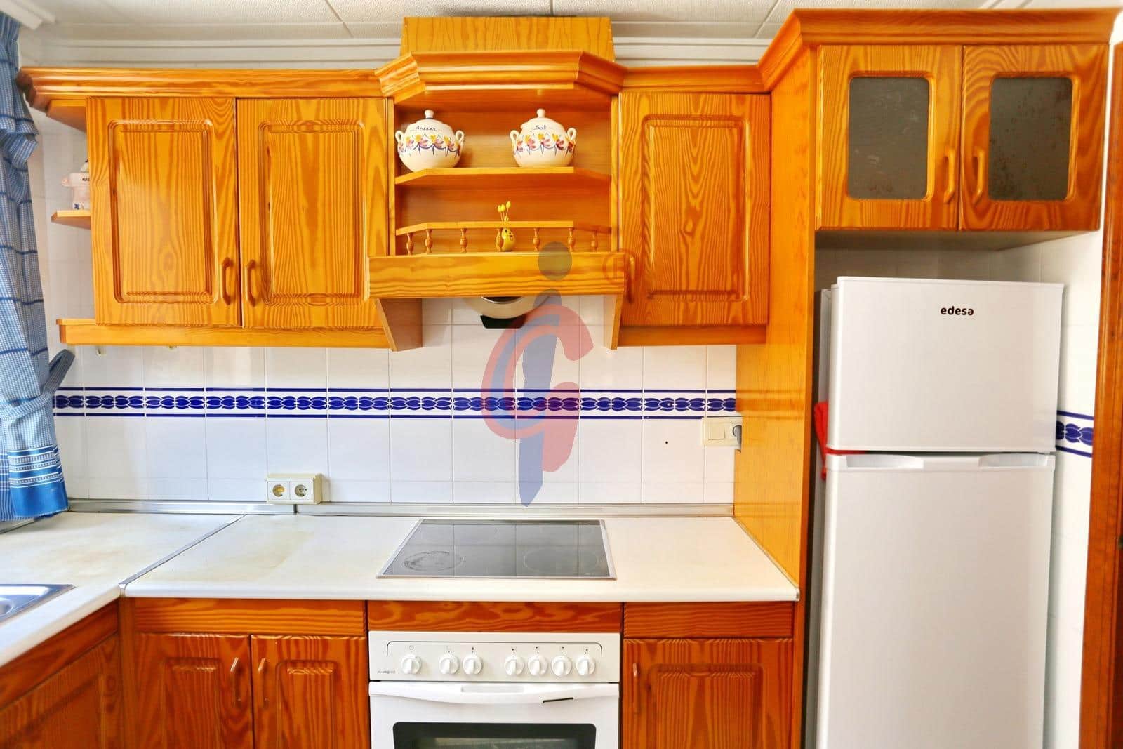 3 soveværelse Lejlighed til salg i Guardamar del Segura med swimmingpool - € 209.950 (Ref: 9896435)