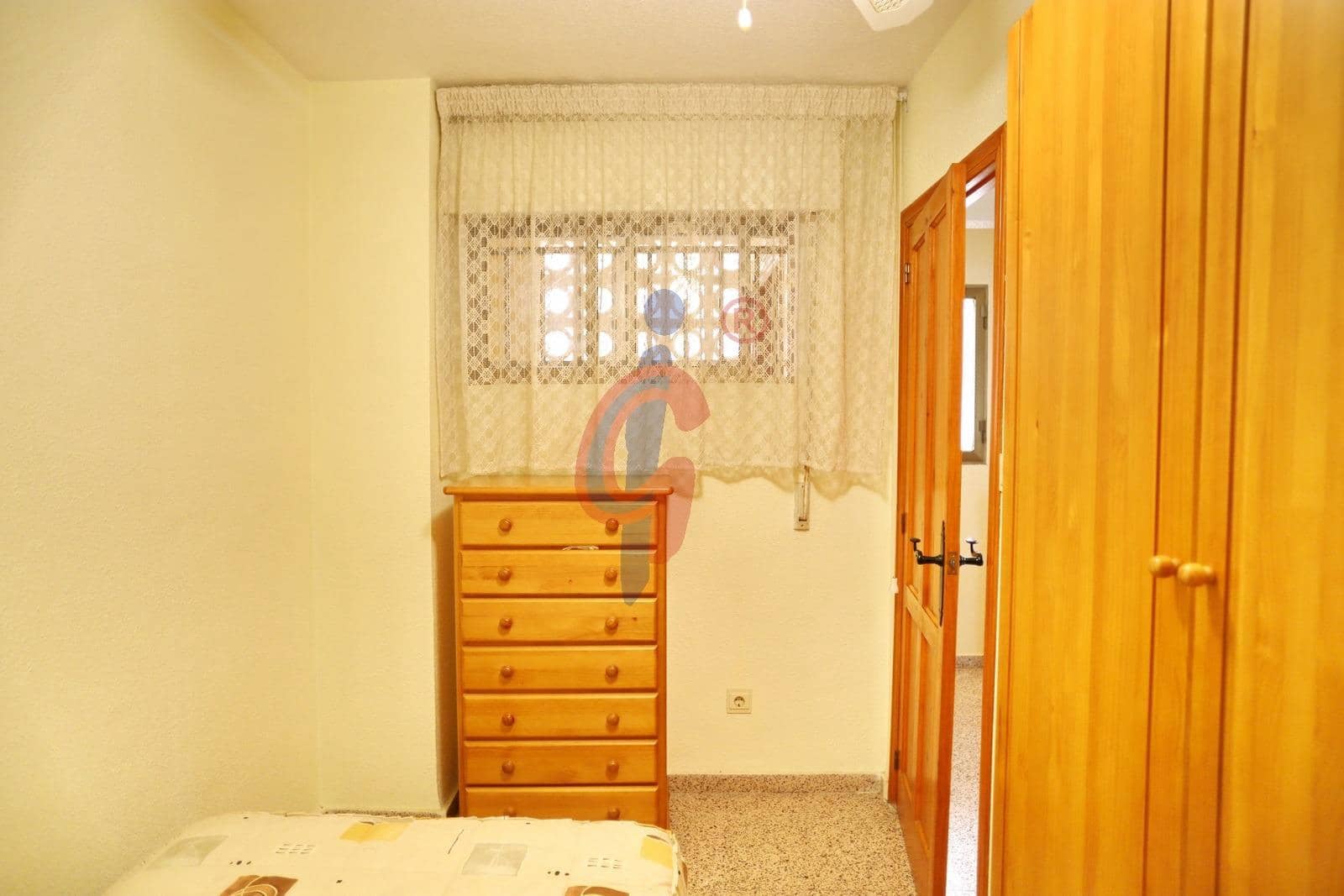 3 soveværelse Lejlighed til salg i Guardamar del Segura med swimmingpool - € 209.950 (Ref: 9896435)