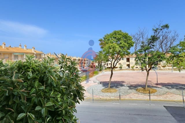 3 bedroom Apartment for sale in Las Viñas, Guardamar del Segura with pool - € 209,950 (Ref: 9896435)