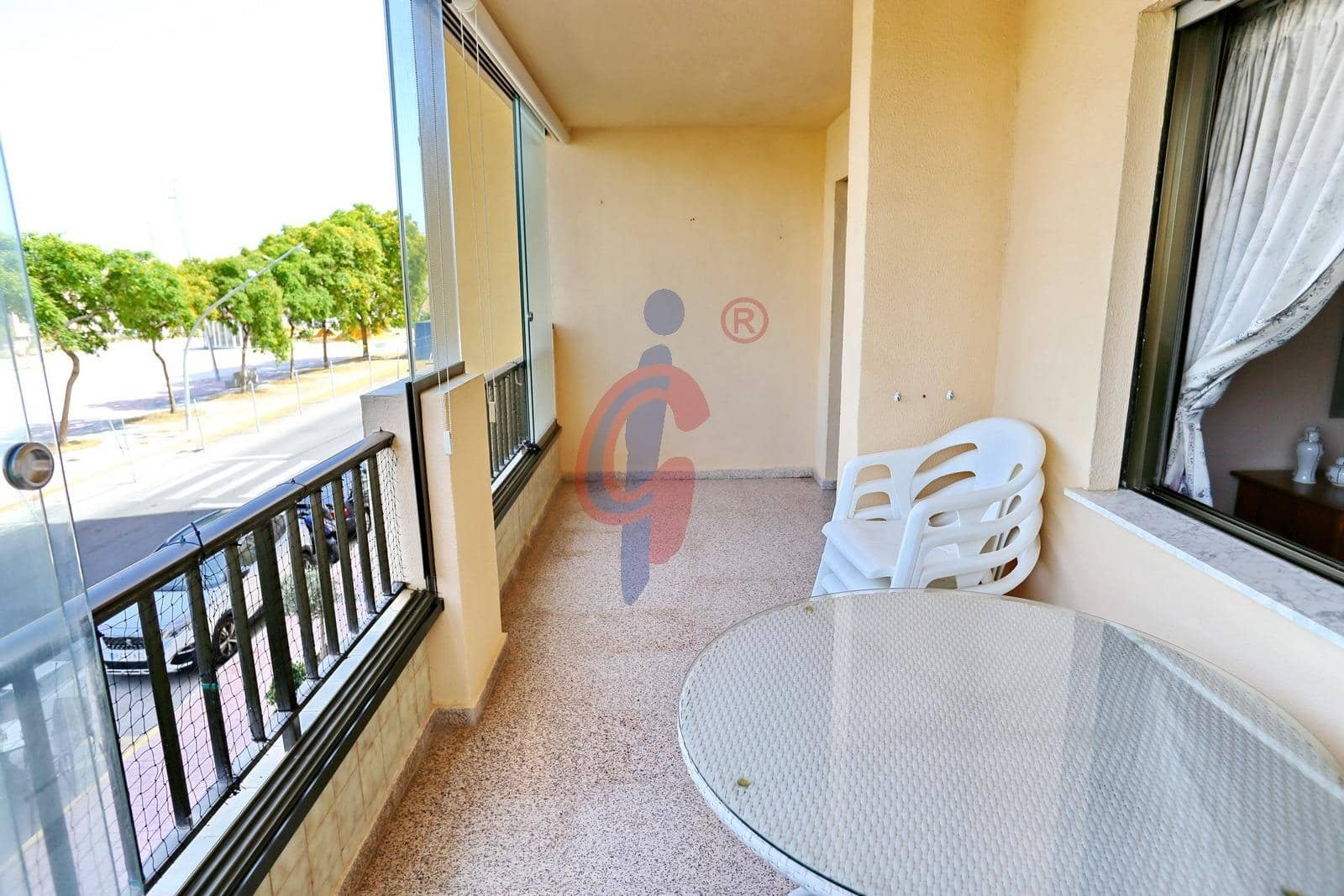 3 soveværelse Lejlighed til salg i Guardamar del Segura med swimmingpool - € 209.950 (Ref: 9896435)