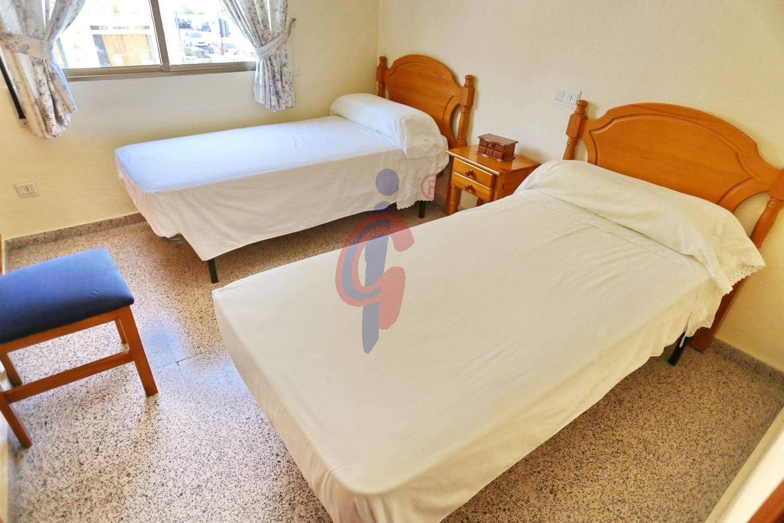 3 soveværelse Lejlighed til salg i Guardamar del Segura med swimmingpool - € 209.950 (Ref: 9896435)