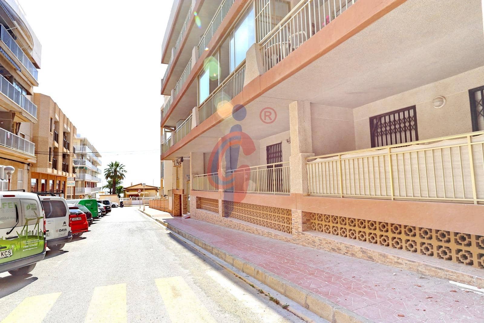 3 quarto Apartamento para venda em Guardamar del Segura - 209 990 € (Ref: 9898906)