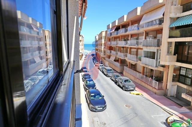 2 camera da letto Appartamento in vendita in Guardamar Playa, Guardamar del Segura con piscina - 189.990 € (Rif: 9904073)