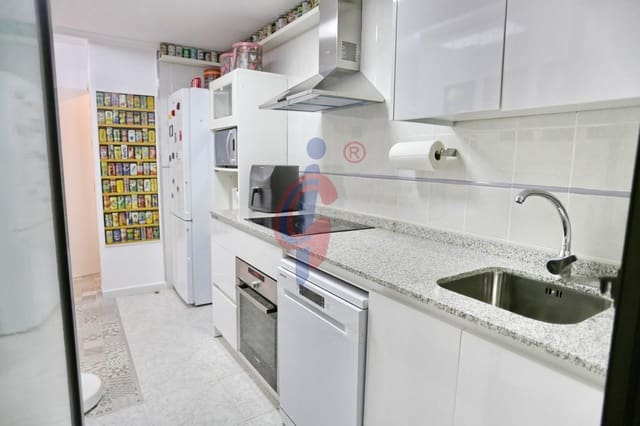 2 camera da letto Appartamento in vendita in Guardamar Playa, Guardamar del Segura con piscina - 189.990 € (Rif: 9904073)