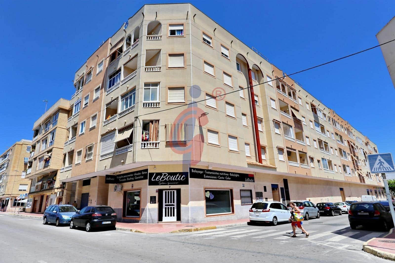 2 quarto Apartamento para venda em Guardamar del Segura com piscina - 149 995 € (Ref: 9904074)