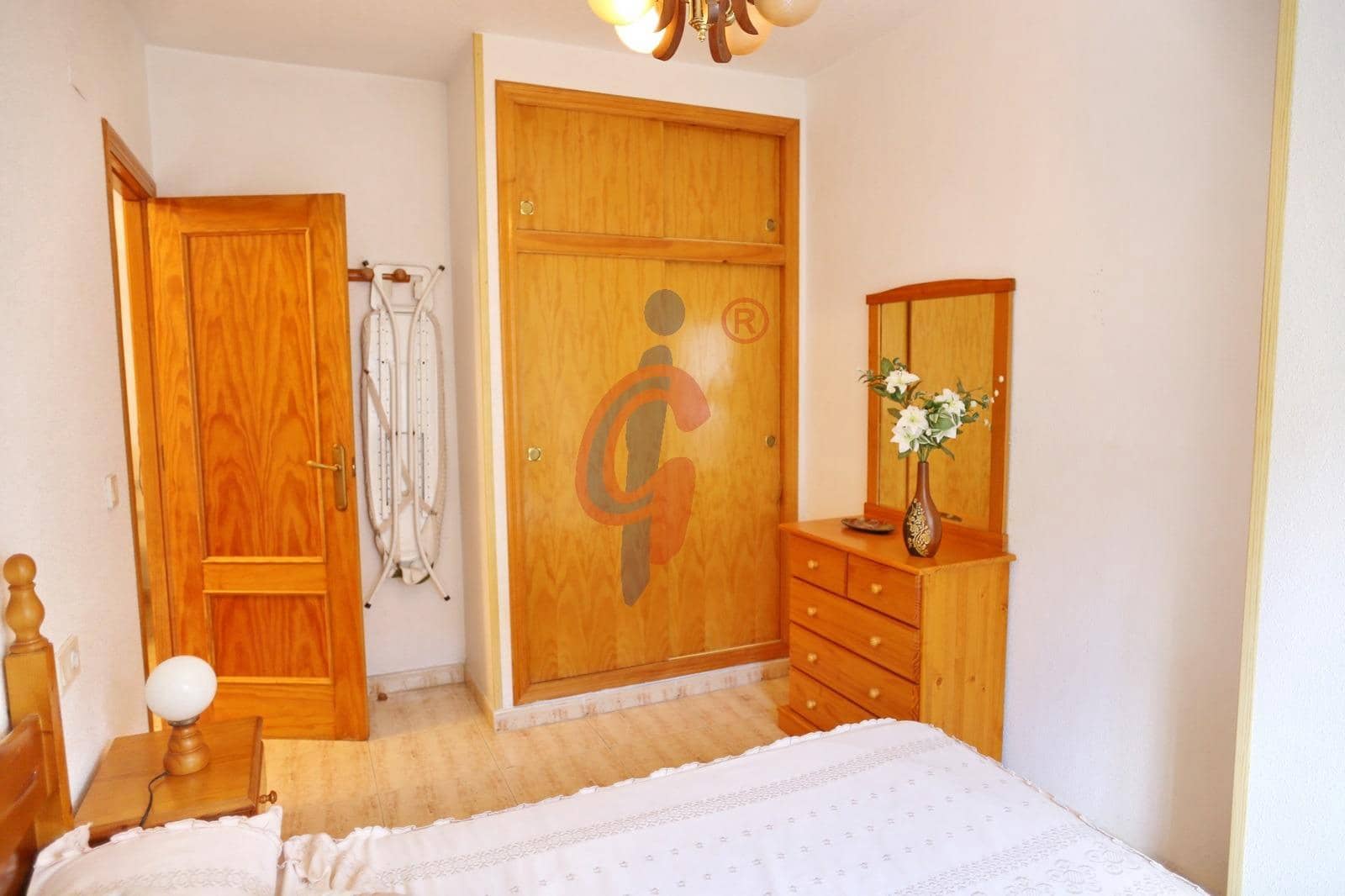 2 quarto Apartamento para venda em Guardamar del Segura com piscina - 149 995 € (Ref: 9904074)