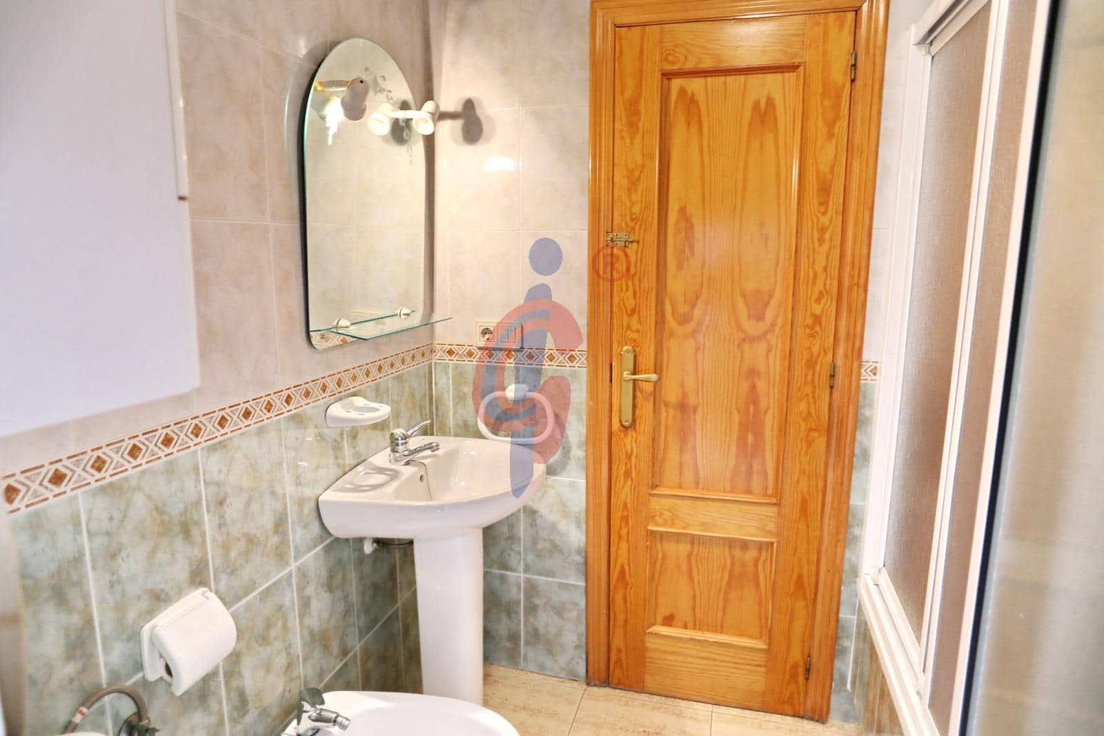 2 quarto Apartamento para venda em Guardamar del Segura com piscina - 149 995 € (Ref: 9904074)