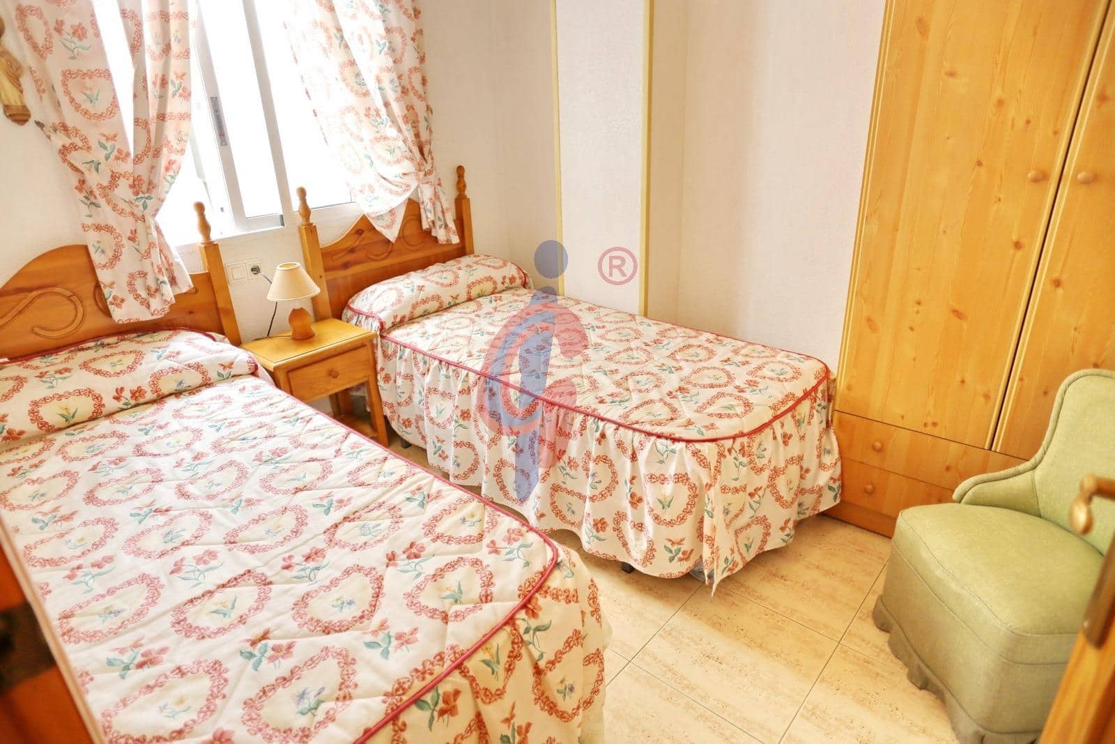 2 quarto Apartamento para venda em Guardamar del Segura com piscina - 149 995 € (Ref: 9904074)