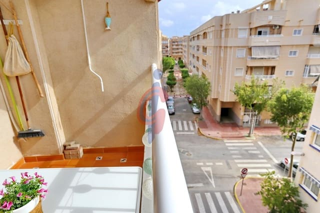 Apartamento de 2 habitaciones en Las Viñas, Guardamar del Segura en venta - 149.990 € (Ref: 9915939)