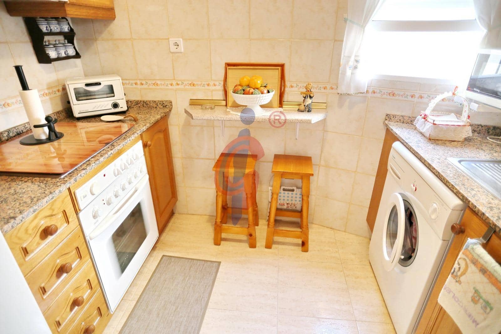 Apartamento de 2 habitaciones en Guardamar del Segura en venta - 149.990 € (Ref: 9915939)