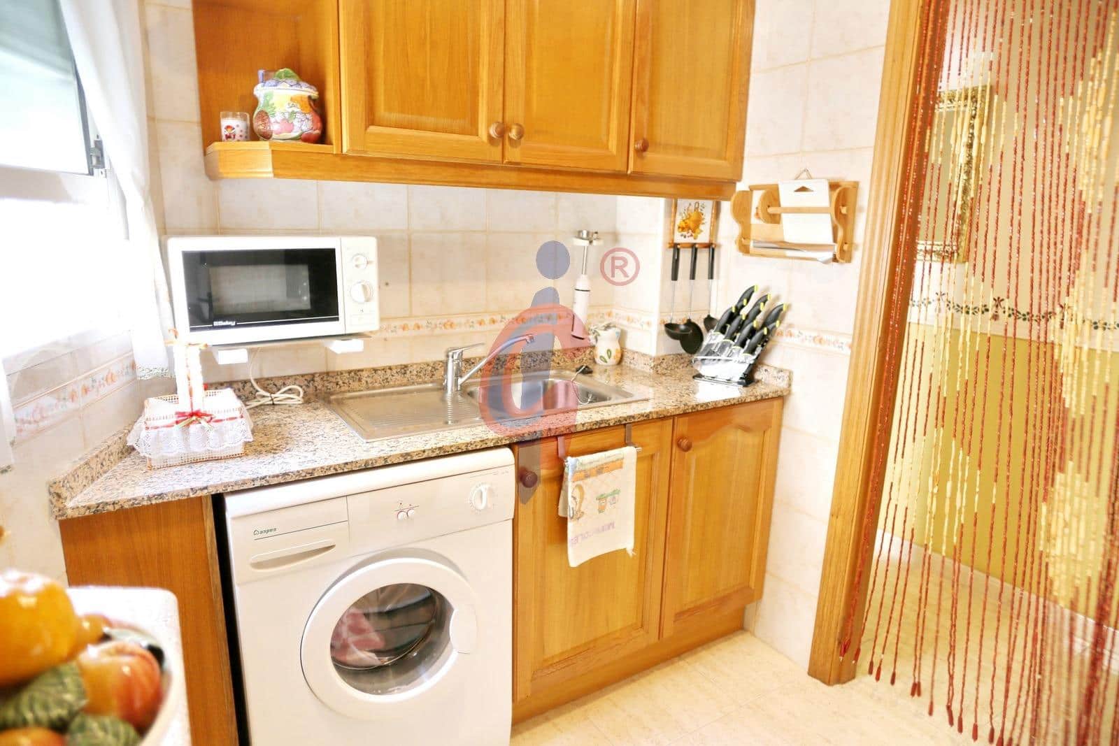 Apartamento de 2 habitaciones en Guardamar del Segura en venta - 149.990 € (Ref: 9915939)