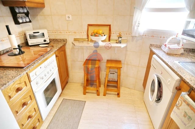 Apartamento de 2 habitaciones en Las Viñas, Guardamar del Segura en venta - 149.990 € (Ref: 9915939)