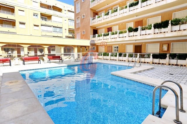 2 chambre Appartement à vendre à Las Viñas, Guardamar del Segura avec piscine garage - 179 950 € (Ref: 9930820)