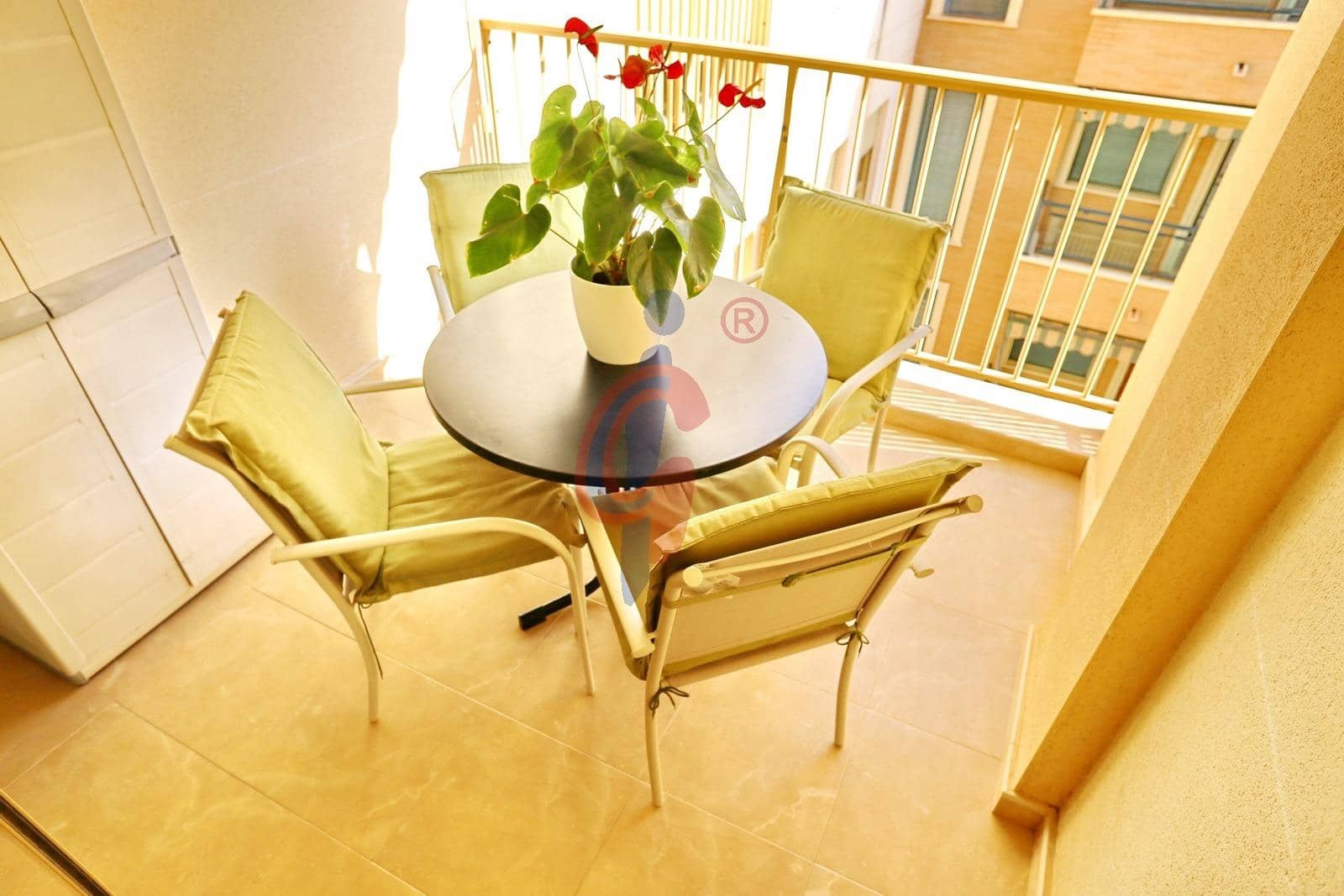 3 quarto Penthouse para venda em Guardamar del Segura com garagem - 289 990 € (Ref: 9934300)