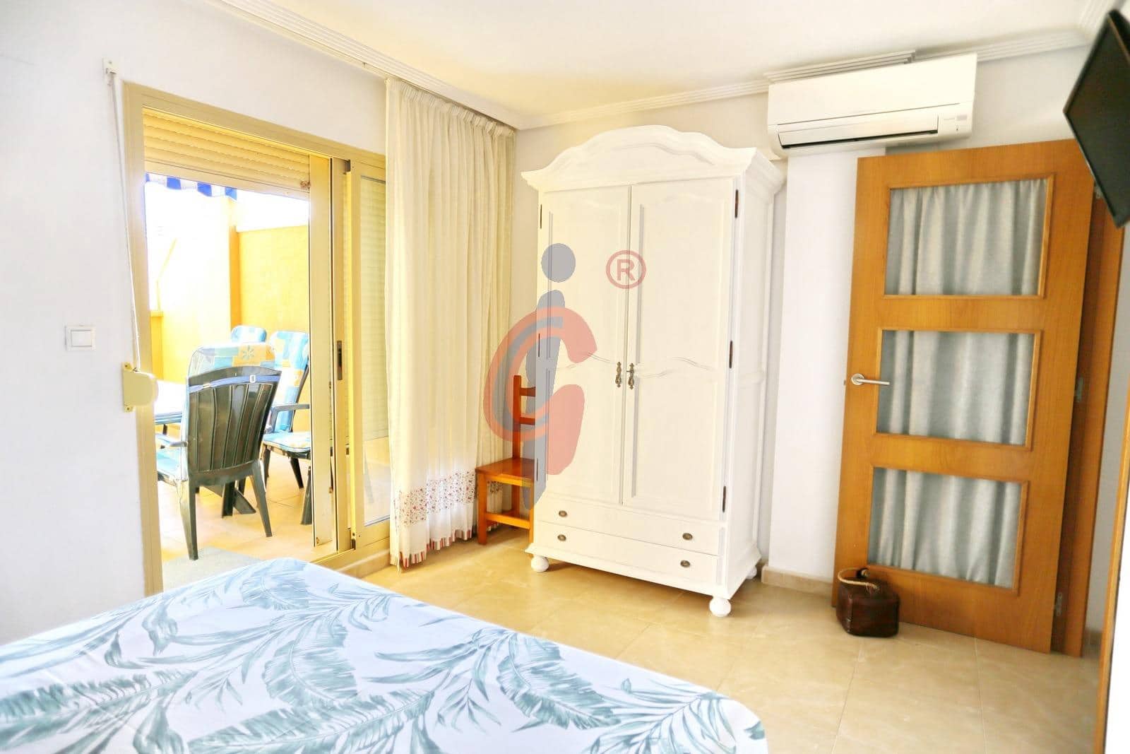 3 quarto Penthouse para venda em Guardamar del Segura com garagem - 289 990 € (Ref: 9934300)