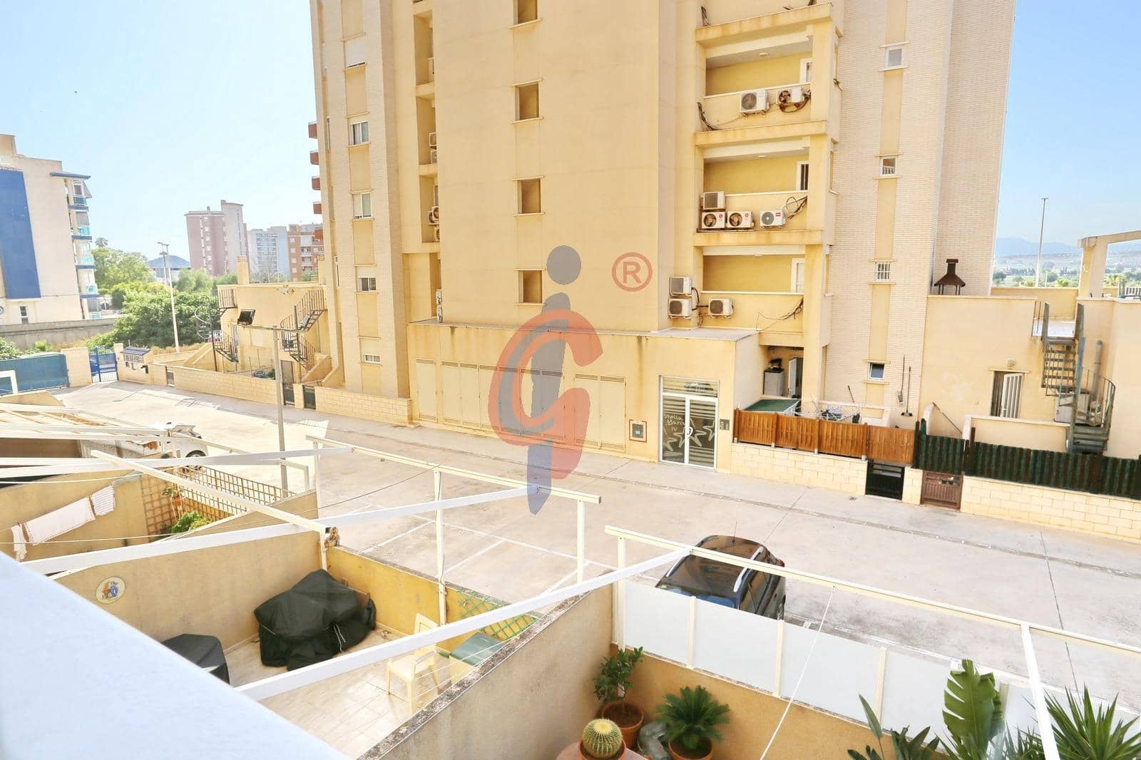 1 Zimmer Wohnung zu verkaufen in Guardamar del Segura mit Pool - 131.500 € (Ref: 9938298)