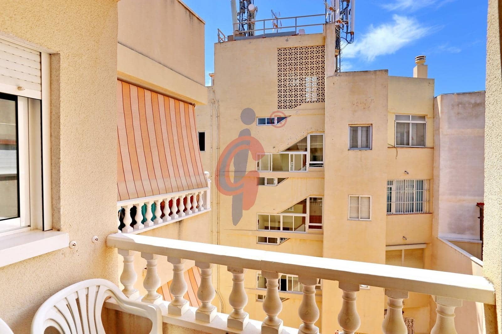 Apartamento de 1 habitación en Guardamar del Segura en venta - 112.990 € (Ref: 9940061)