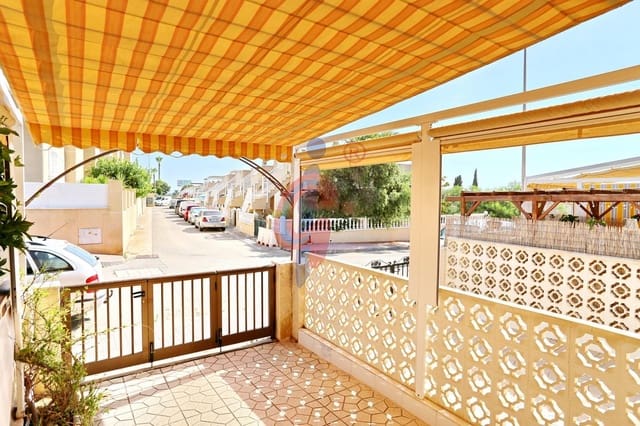 Adosado de 2 habitaciones en El Moncayo - El Pòrtic, Guardamar del Segura en venta con piscina garaje - 175.000 € (Ref: 9940063)