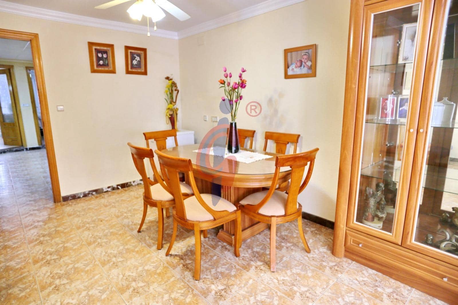 3 soverom Leilighet til salgs i Guardamar del Segura - € 245 000 (Ref: 9949889)