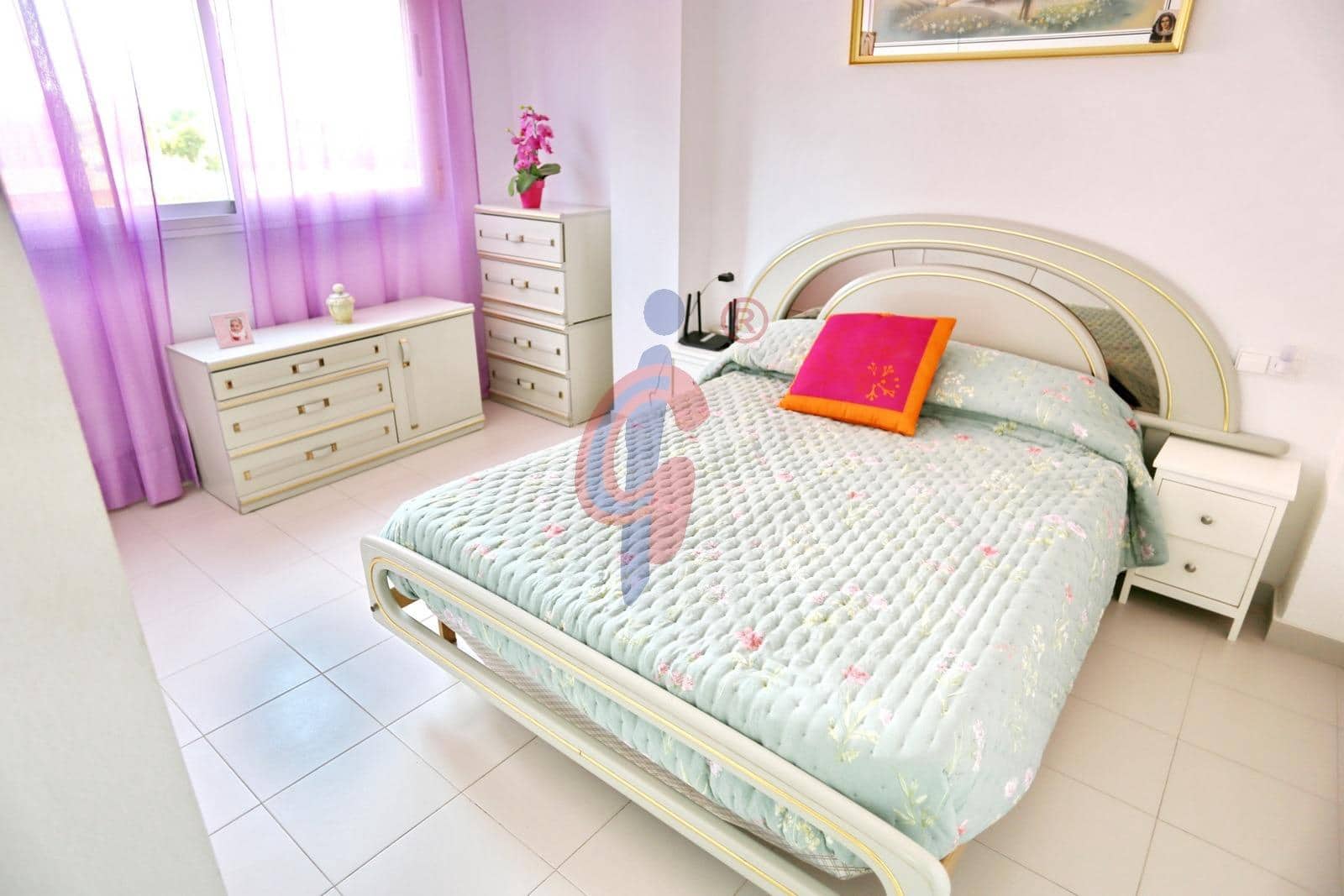 2 soverom Leilighet til salgs i Guardamar del Segura med svømmebasseng garasje - € 149 999 (Ref: 9954309)