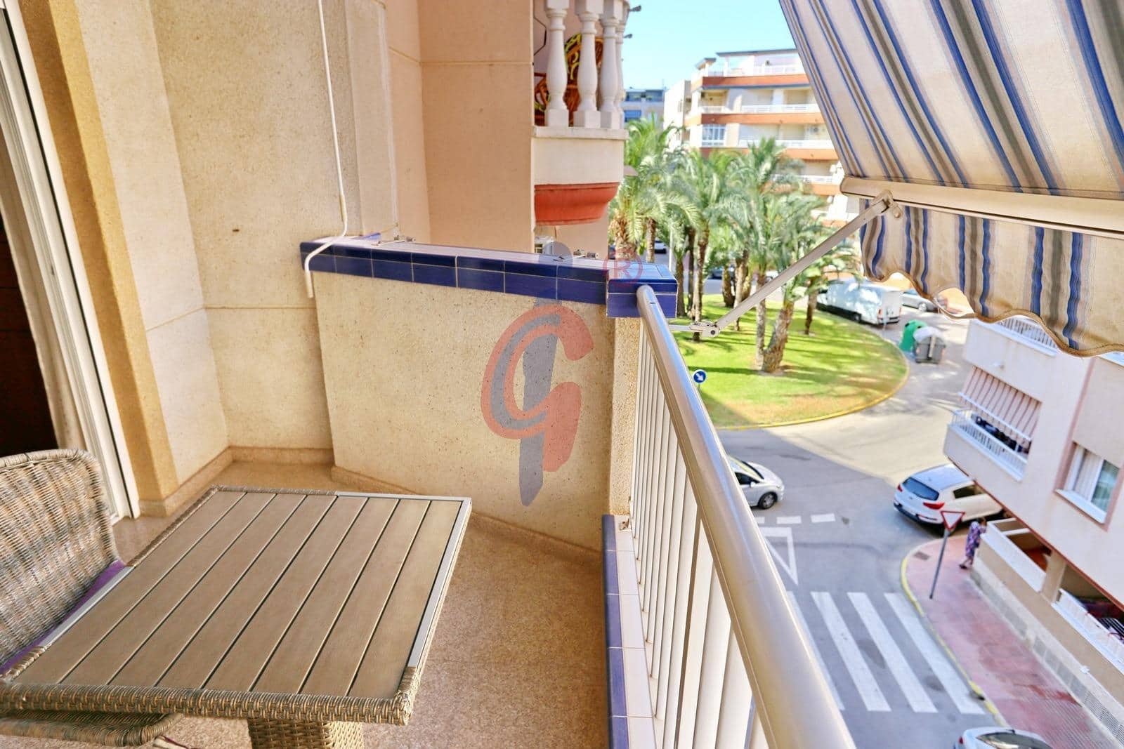 2 bedroom Flat for rent in Guardamar del Segura - € 850 (Ref: 9954310)