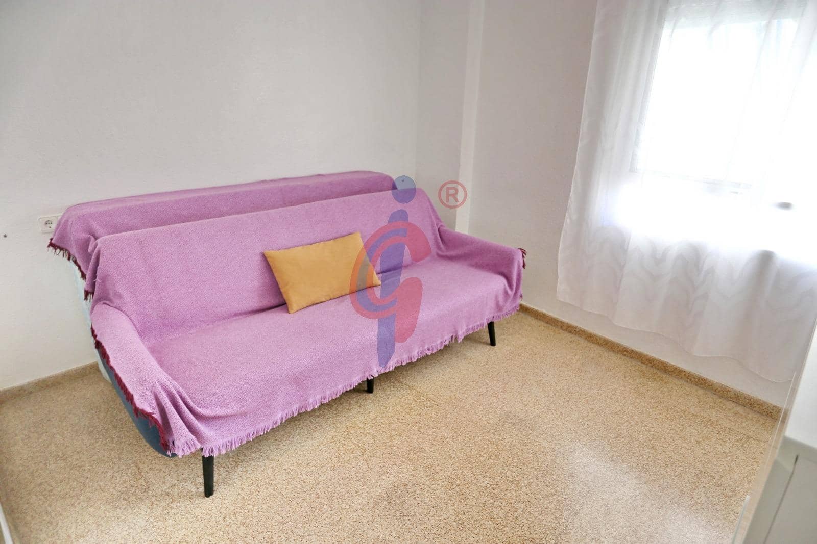 2 bedroom Flat for rent in Guardamar del Segura - € 850 (Ref: 9954310)