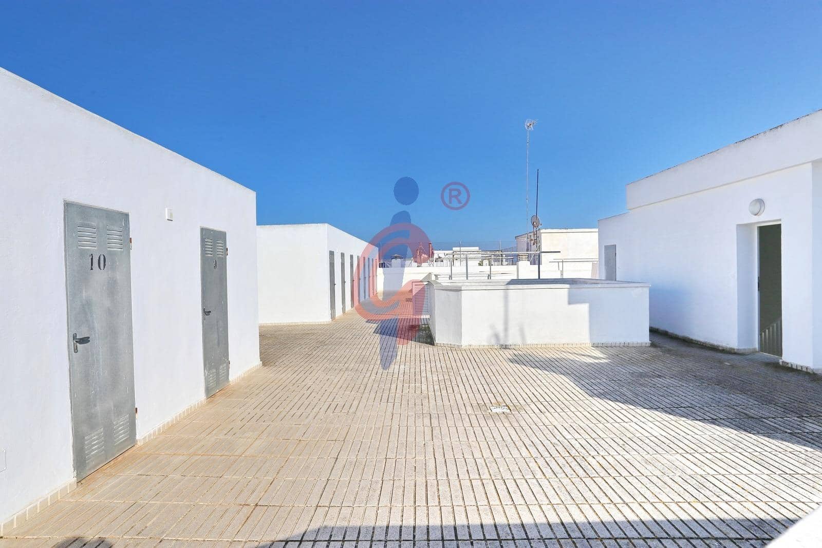 2 bedroom Flat for rent in Guardamar del Segura - € 850 (Ref: 9954310)