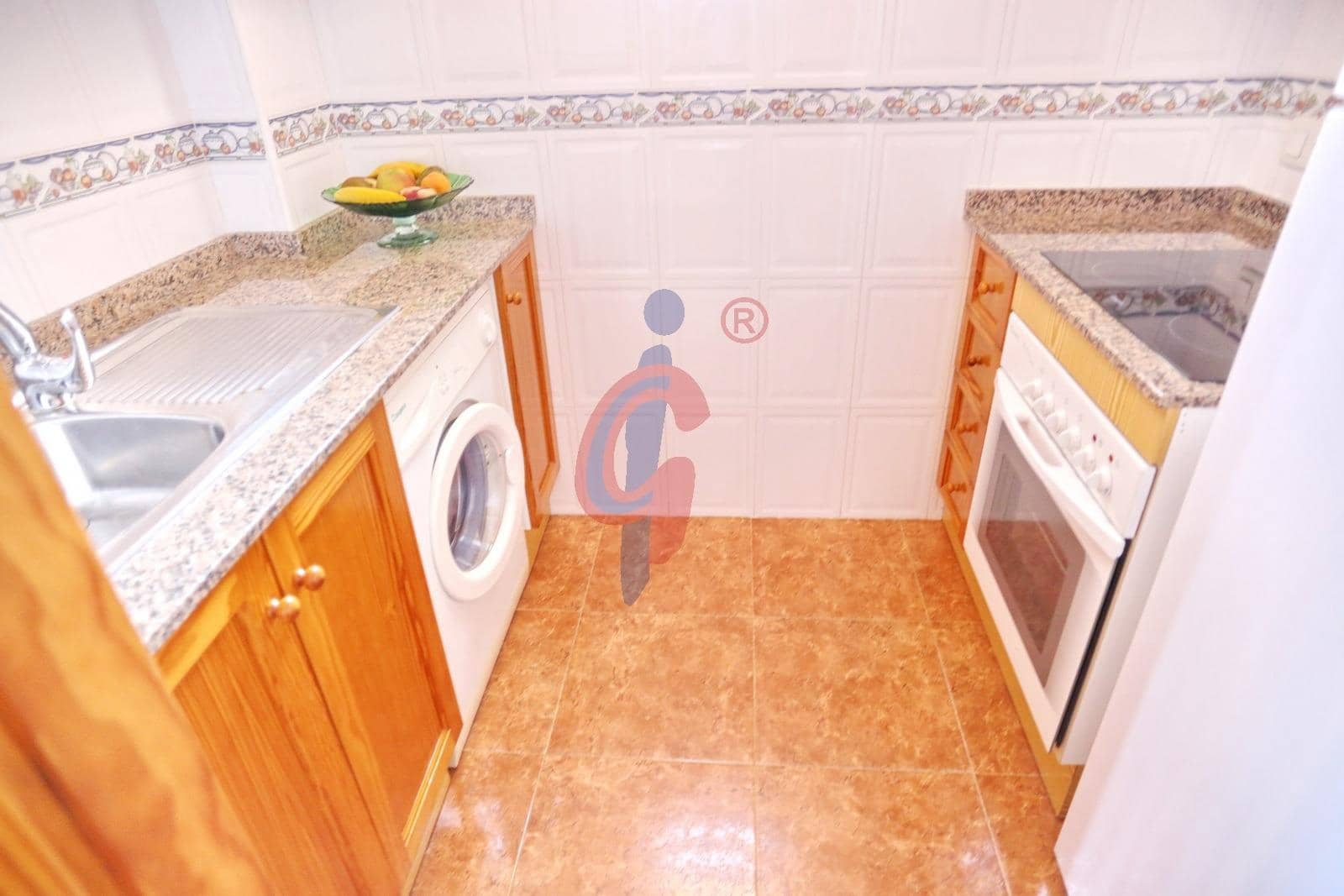 3 Zimmer Apartment zu verkaufen in Guardamar del Segura mit Garage - 189.000 € (Ref: 9970721)