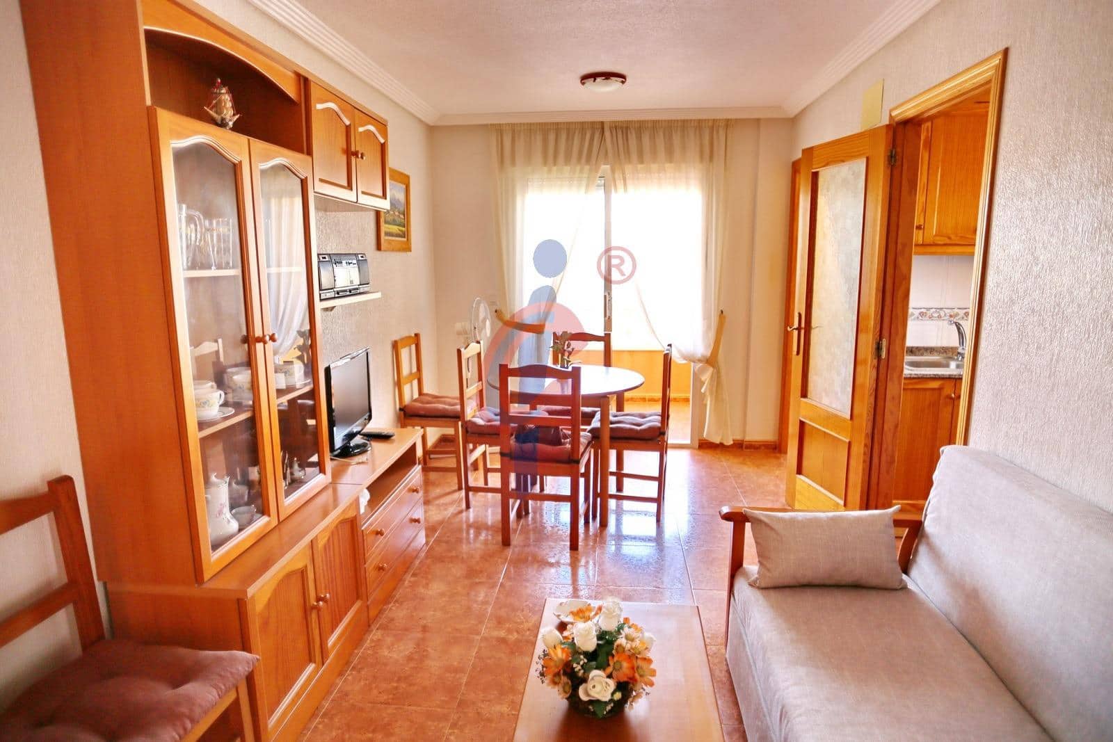 3 sovrum Lägenhet till salu i Guardamar del Segura med garage - 189 000 € (Ref: 9970721)