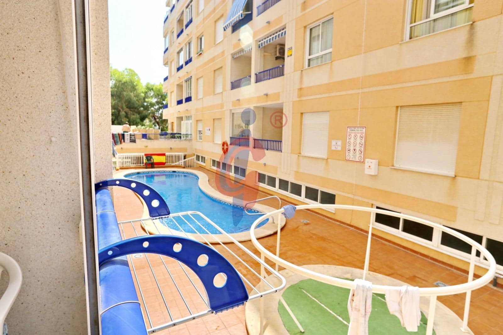 2 soveværelse Lejlighed til salg i Guardamar del Segura med swimmingpool - € 174.990 (Ref: 9970723)