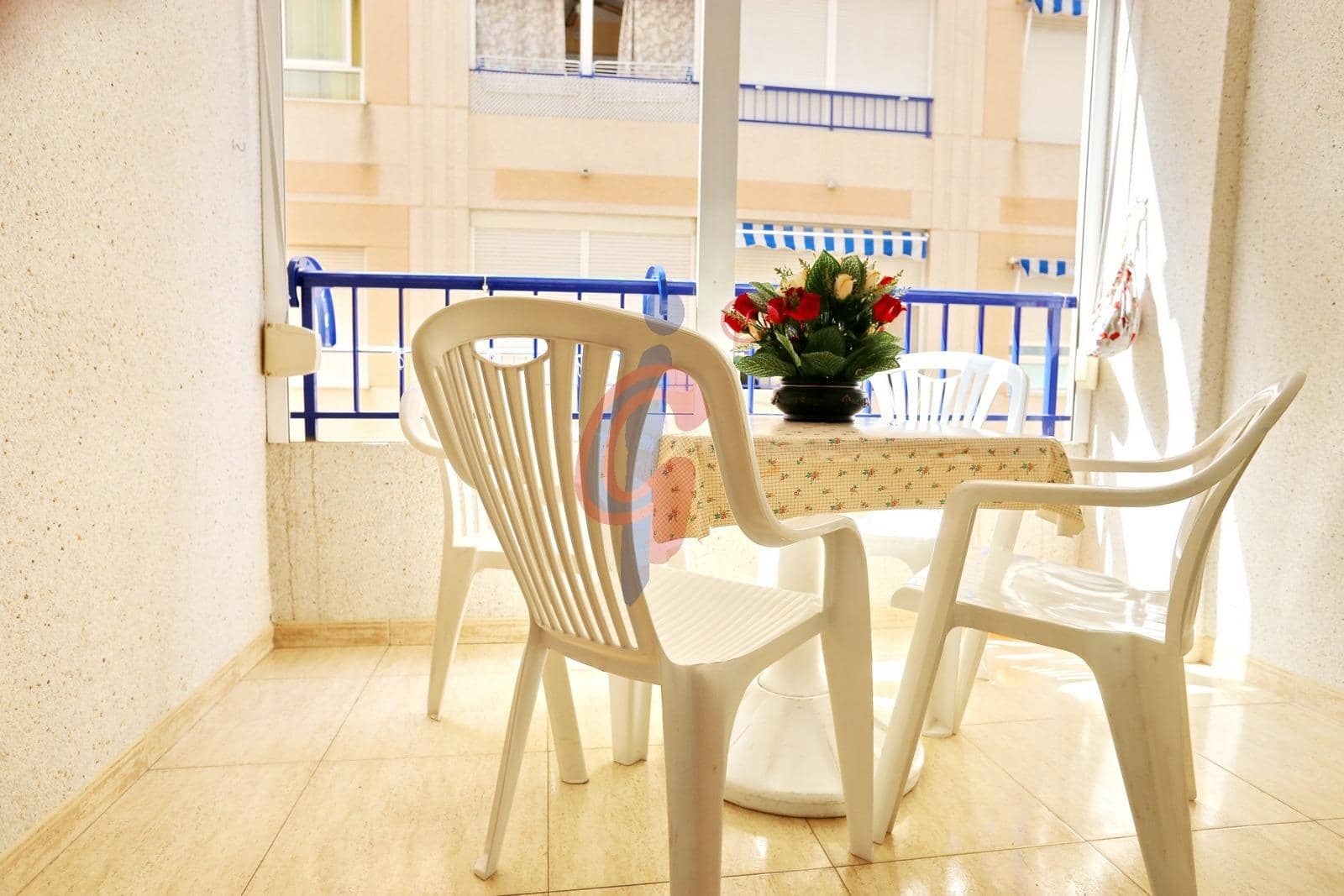 2 soveværelse Lejlighed til salg i Guardamar del Segura med swimmingpool - € 174.990 (Ref: 9970723)