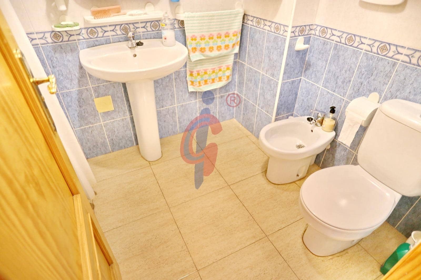 2 soveværelse Lejlighed til salg i Guardamar del Segura med swimmingpool - € 174.990 (Ref: 9970723)