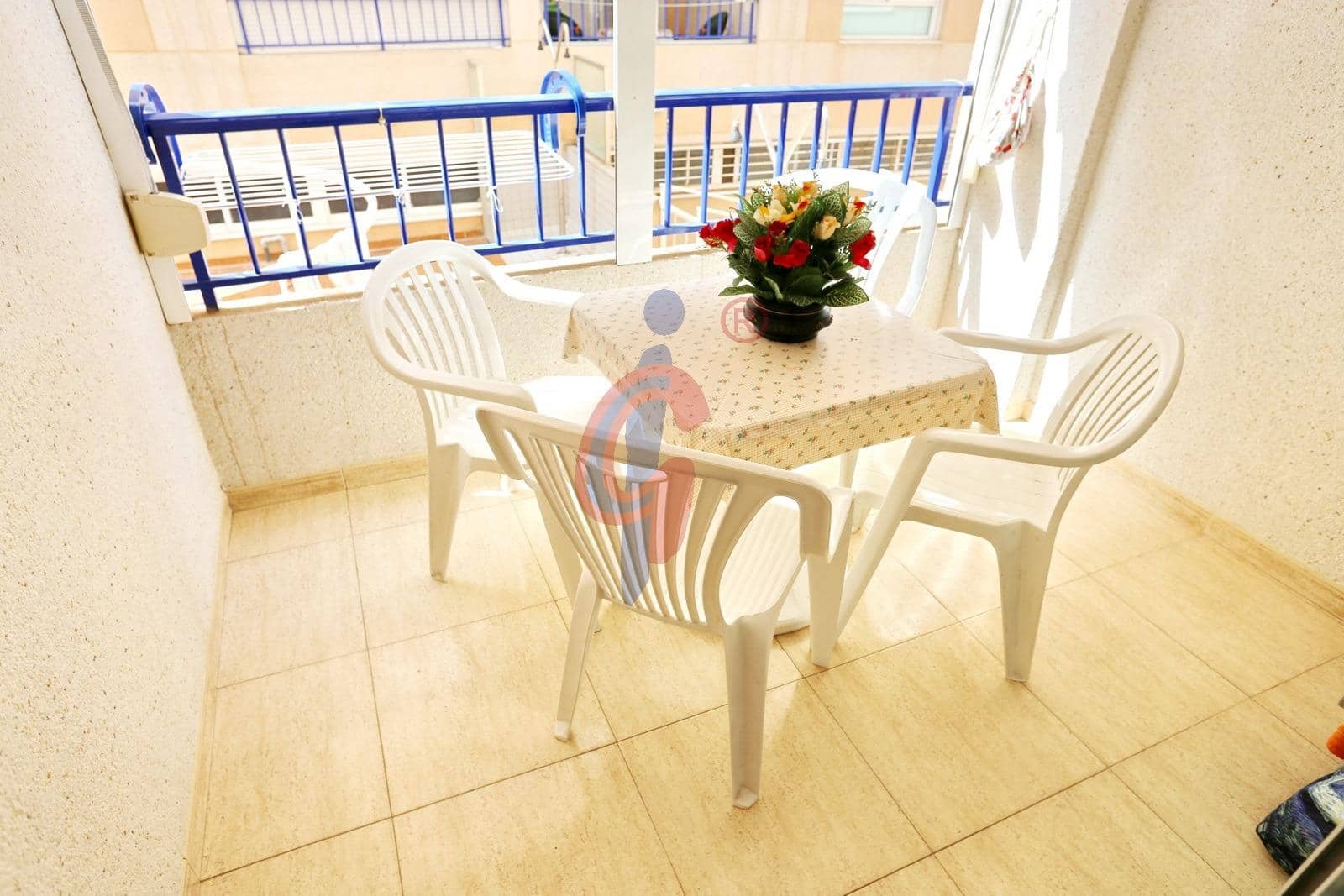 2 soveværelse Lejlighed til salg i Guardamar del Segura med swimmingpool - € 174.990 (Ref: 9970723)
