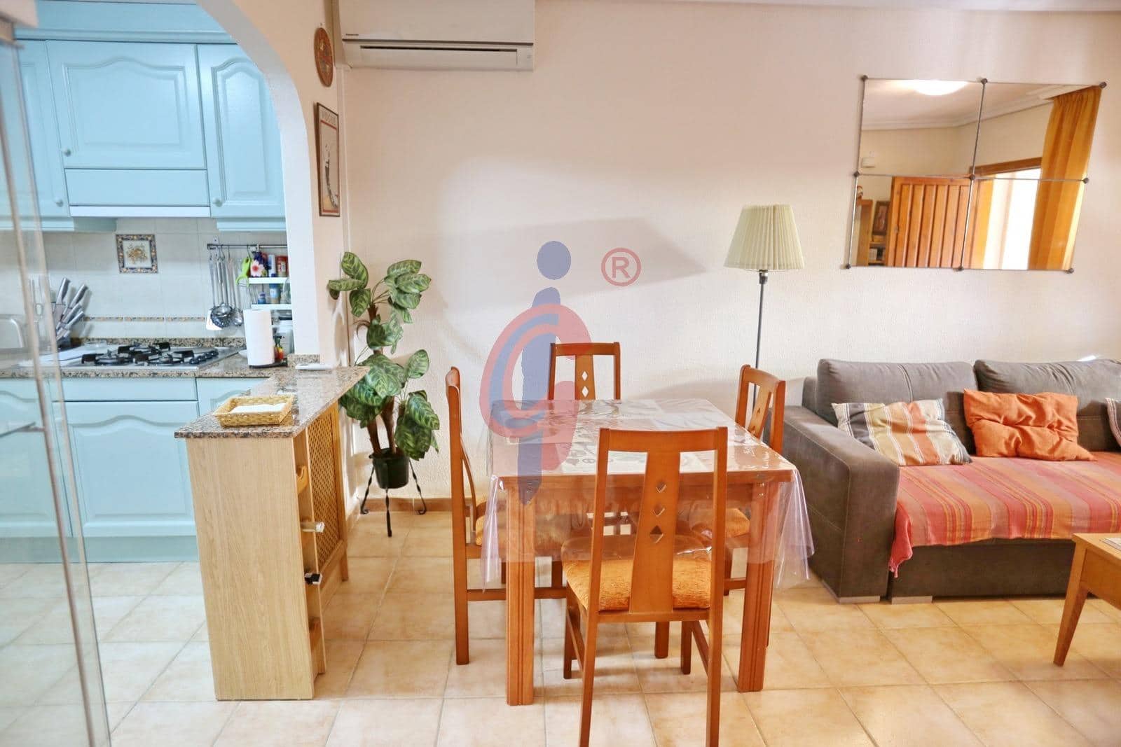 2 bedroom Semi-detached Villa for sale in Guardamar del Segura with pool garage - € 155,500 (Ref: 9973395)