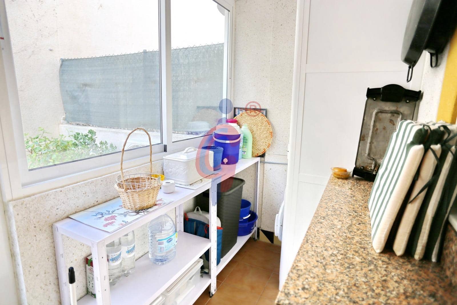 2 bedroom Semi-detached Villa for sale in Guardamar del Segura with pool garage - € 155,500 (Ref: 9973395)
