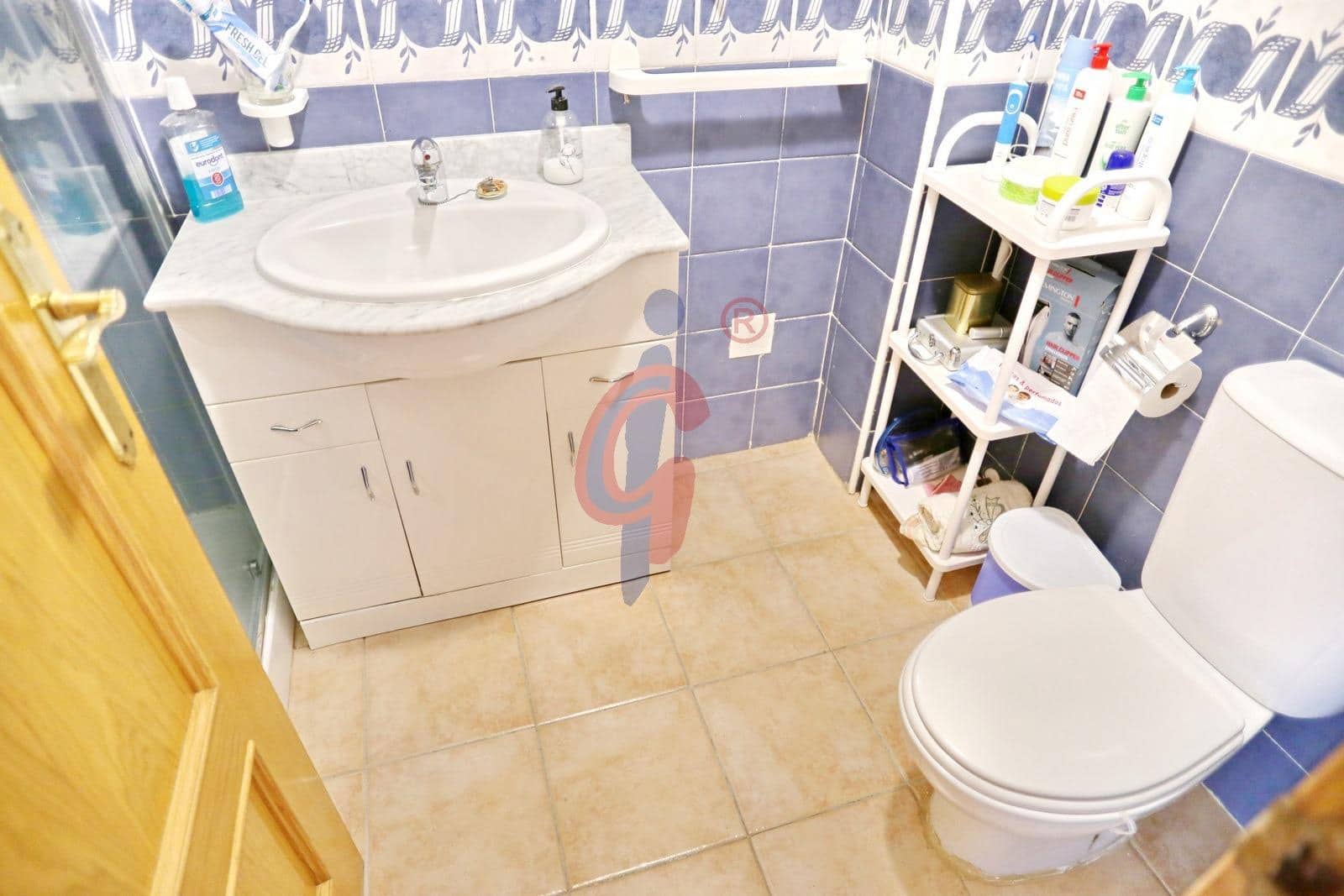 2 bedroom Semi-detached Villa for sale in Guardamar del Segura with pool garage - € 155,500 (Ref: 9973395)