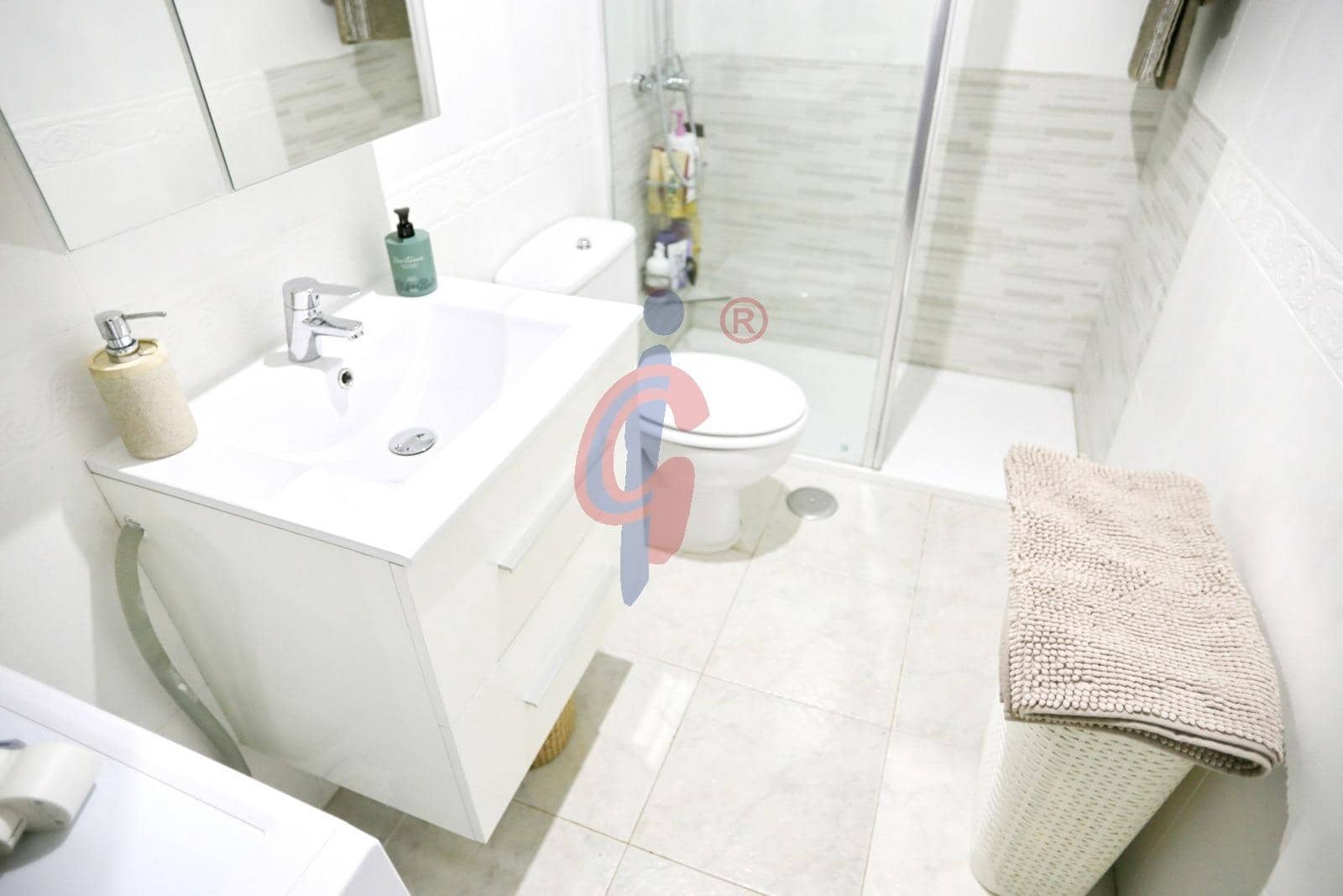 2 bedroom Apartment for sale in Guardamar del Segura with pool garage - € 214,950 (Ref: 9975535)