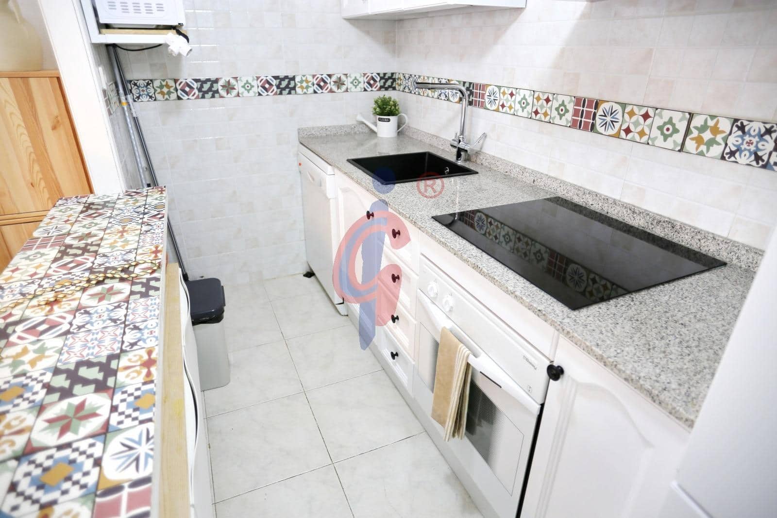 2 bedroom Apartment for sale in Guardamar del Segura with pool garage - € 214,950 (Ref: 9975535)