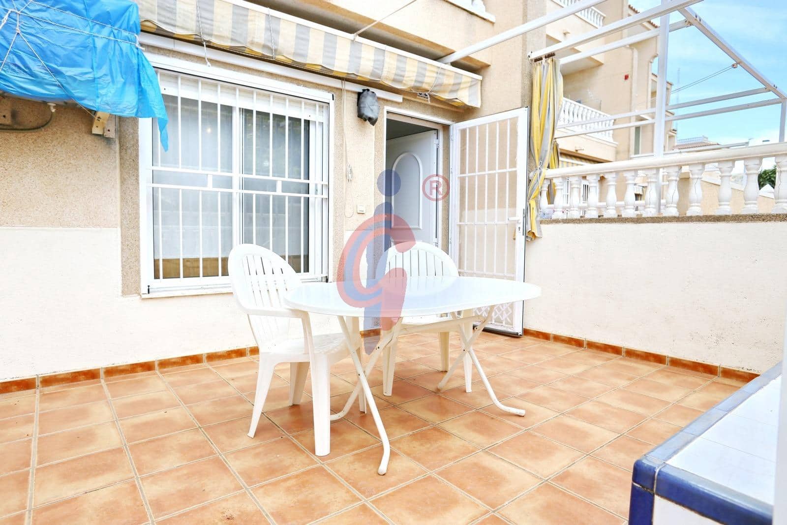 2 bedroom Apartment for sale in Guardamar del Segura with pool garage - € 214,950 (Ref: 9975535)