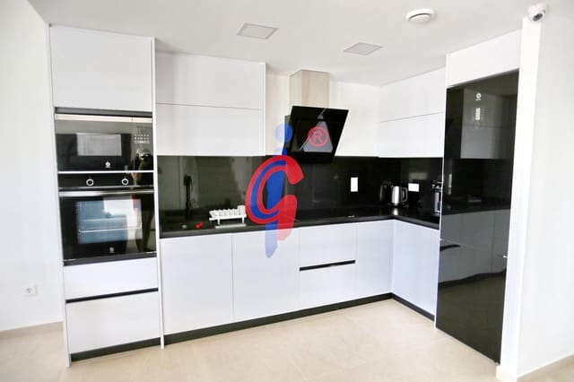 3 soveværelse Rækkehus til salg i El Raso, Guardamar del Segura med swimmingpool garage - € 450.000 (Ref: 9975536)